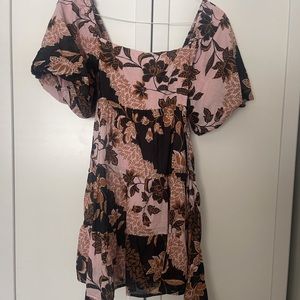 Flower baby doll dress (ties in the back)